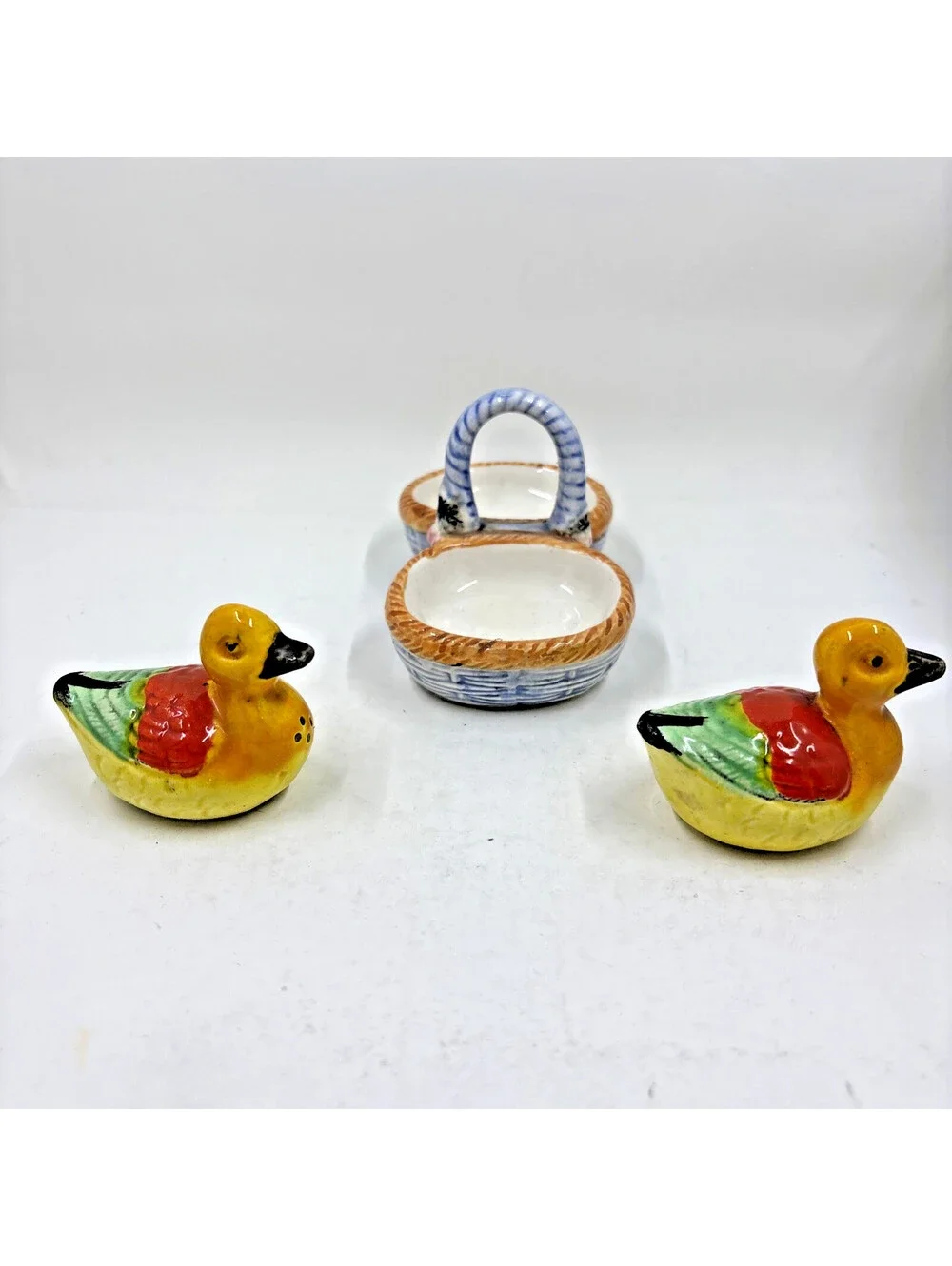 Occupied Japan Ducks in a Basket Salt & Pepper Shakers Vintage Mallard decor